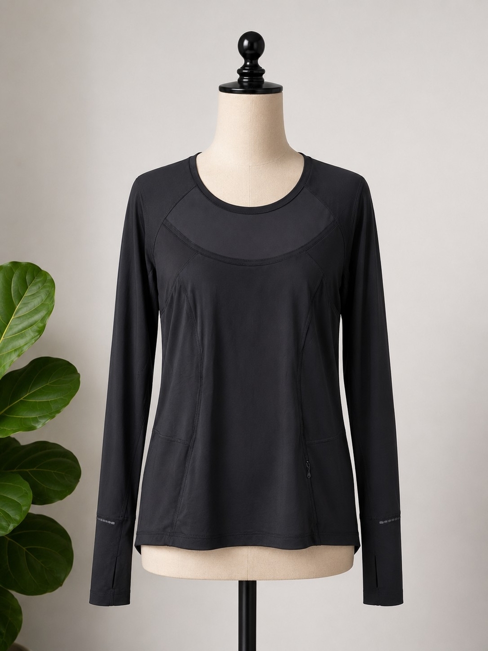 Lululemon "The Trail Bound" Women’s Black Long-Sleeve Active Top